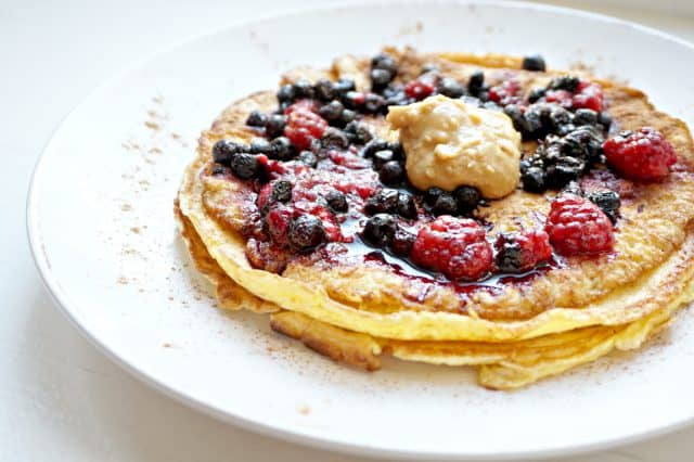 Sunne pannekaker uten sukker, gluten og melk