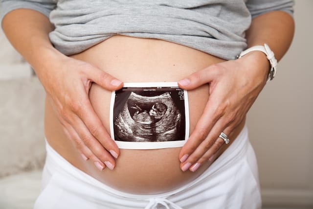 ultralydbilde gravid mage
